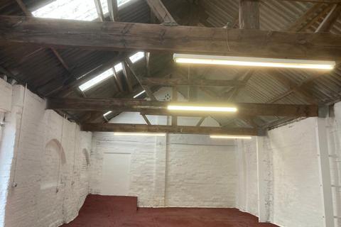 Warehouse to rent, Plant Street, Stourbridge DY8