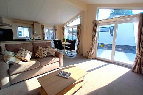 2 bedroom park home for sale - Cheltenham GL50