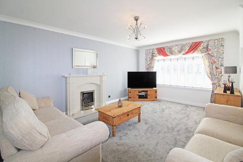 6 Brandon Gardens, Prestwick, KA9 1RY