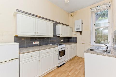 11/1 Lower Granton Road, Edinburgh, EH5 3RU