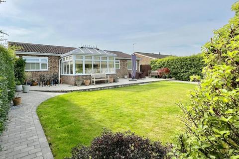 3 bedroom detached bungalow for sale, Craigside Road, St Leonards, BH24 2QX