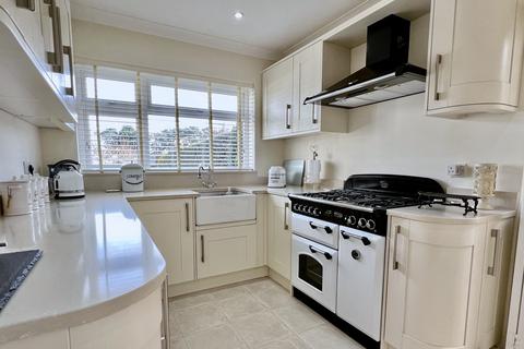 5 Craigside Road, St Leonards, Ringwood, BH24 2QX