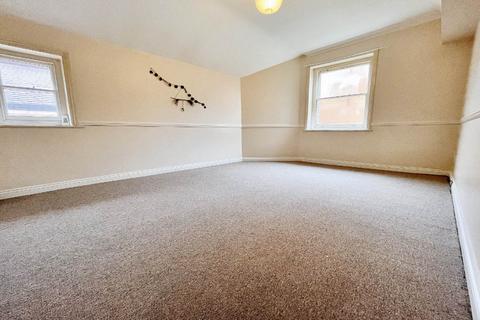 2 bedroom flat for sale, Old Christchurch Road, Bournemouth BH1