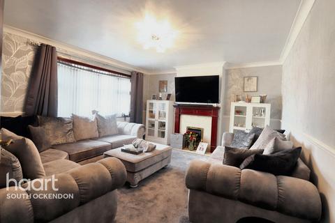 2 Dacre Crescent, Aveley, South Ockendon, RM15 4TP