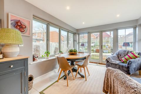 2, Lancaster Cottages Farnham Road, Odiham, Hook, RG29 1LH