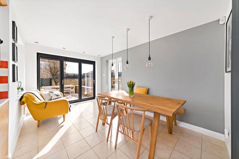 2 Brookfield, Oxspring, Sheffield, S36 8WG