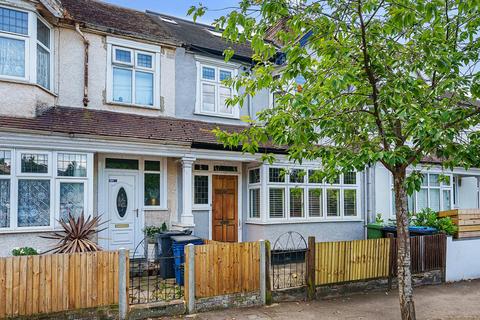 39 Rockmount Road, London, SE19 3SZ