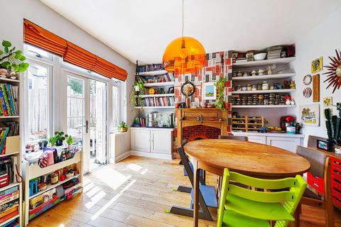 39 Rockmount Road, London, SE19 3SZ