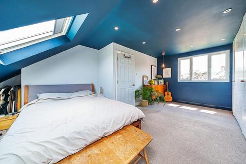 39 Rockmount Road, London, SE19 3SZ