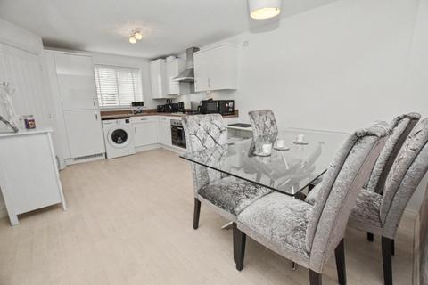 3 bedroom semi-detached house for sale, Micklewait Avenue, Crigglestone, Wakefield, West Yorkshire
