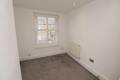 3 bedroom house to rent - Asquith Avenue, Morley, Leeds, West Yorkshire, LS27