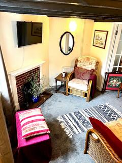 2 bedroom cottage for sale - Lower Street, Fittleworth RH20