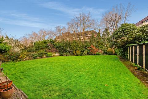 2 bedroom flat to rent, Parkhill Road, London, NW3