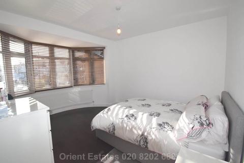 3 bedroom semi-detached house for sale - Sunny View, London