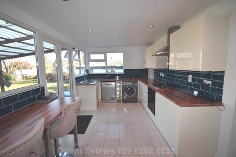 3 bedroom semi-detached house for sale, Sunny View, London