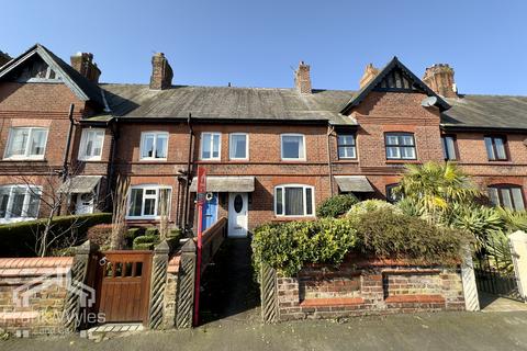 2 bedroom terraced house for sale, Freckleton St, Lytham