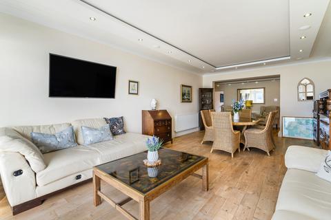 3 bedroom apartment for sale - Ferry Way, Sandbanks, Poole, Dorset, BH13