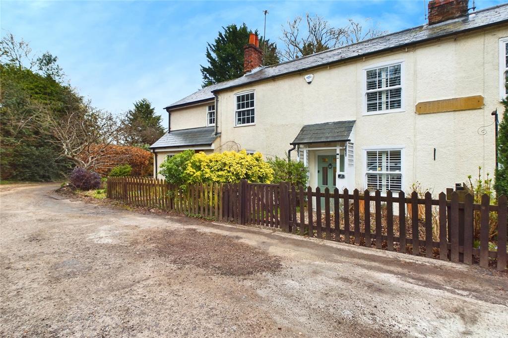Benson Holme, Padworth, Reading... 2 bed terraced house for sale £375,000