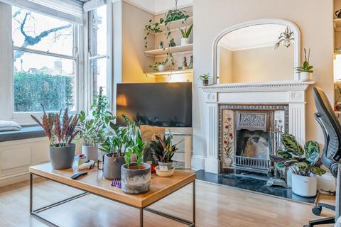 2 bedroom flat for sale - Southfield Road, Chiswick