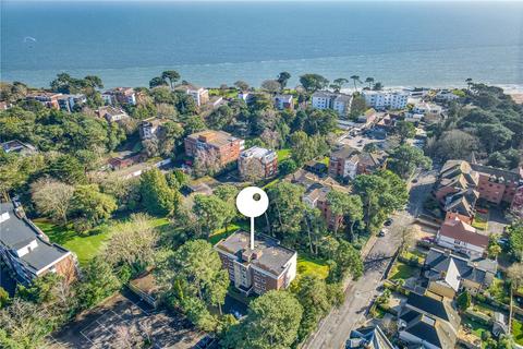 Flat 4, Kingsland Court, 16 Ravine Road, Poole, BH13 7HX