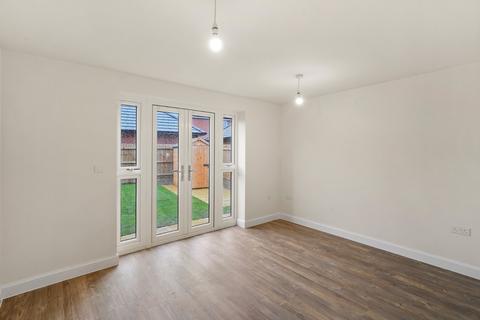 3 bedroom semi-detached house to rent, White Lias Way, Upper Lighthorne, Leamington Spa, CV33