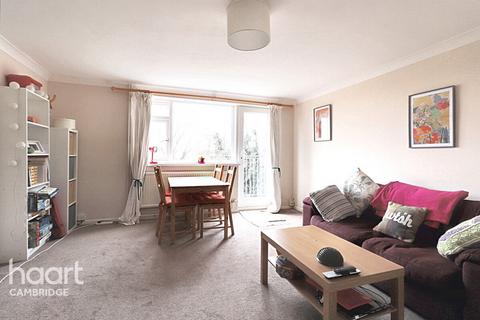 33 Larkin Close, Cambridge, CB4 2RF