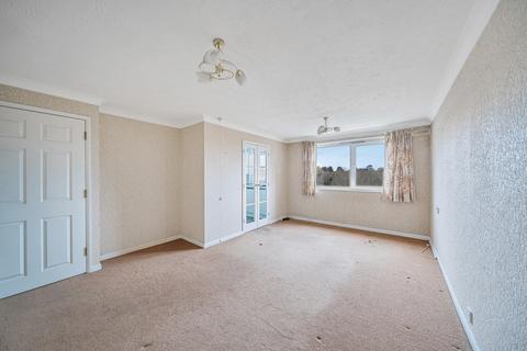 2 bedroom apartment for sale, Wood Lane, Ruislip, Middlesex