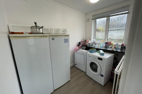 4 bedroom terraced house to rent, Pant St, Swansea