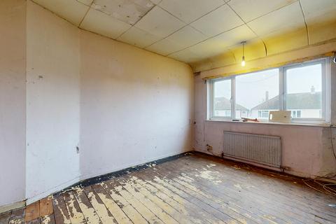 93 Mount Road, Chessington, KT9 1JH