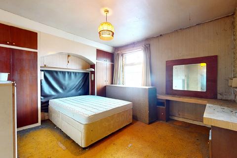 71 Mandeville Road, Enfield, EN3 6SL