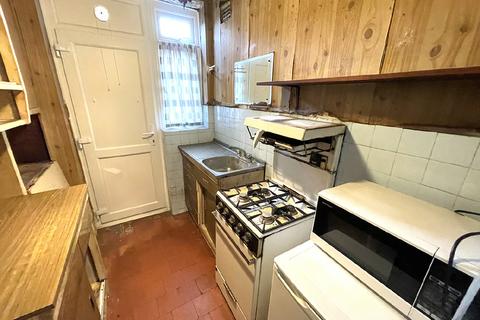 2 Crabtree Avenue, Wembley, HA0 1LP