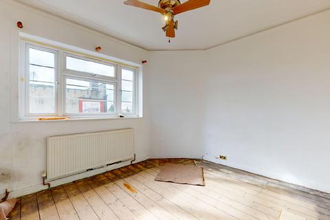 24, Byron Mansions Corbets Tey Road, Upminster, RM14 2AU