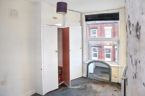 1 Bangor Grove, Leeds, LS12 5PR