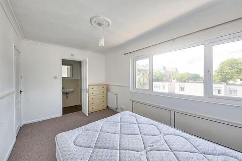 4 bedroom apartment to rent, Victoria Rise, SW4
