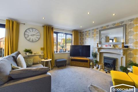 6 Aldeburgh Close, Walsall, WS3 3TU