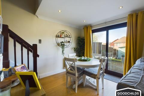 6 Aldeburgh Close, Walsall, WS3 3TU