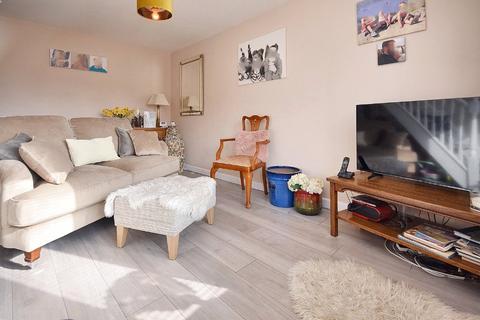 3 bedroom bungalow for sale, Moor View, Crigglestone, Wakefield