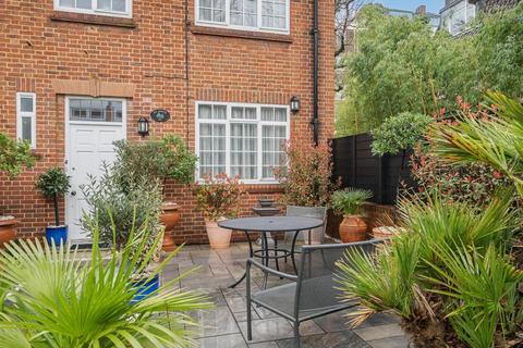 4 bedroom semi-detached house for sale, Porchester Terrace, Bayswater
