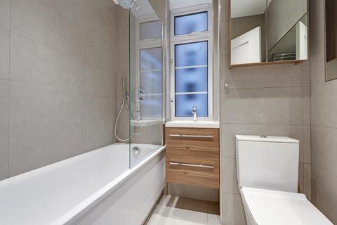 1 bedroom apartment to rent, Grove End Gardens, Grove End Road, St John's Wood, London, NW8
