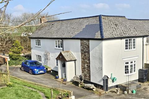 3 bedroom end of terrace house for sale, Winkleigh, Devon