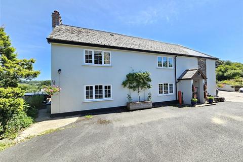 3 bedroom end of terrace house for sale, Winkleigh, Devon