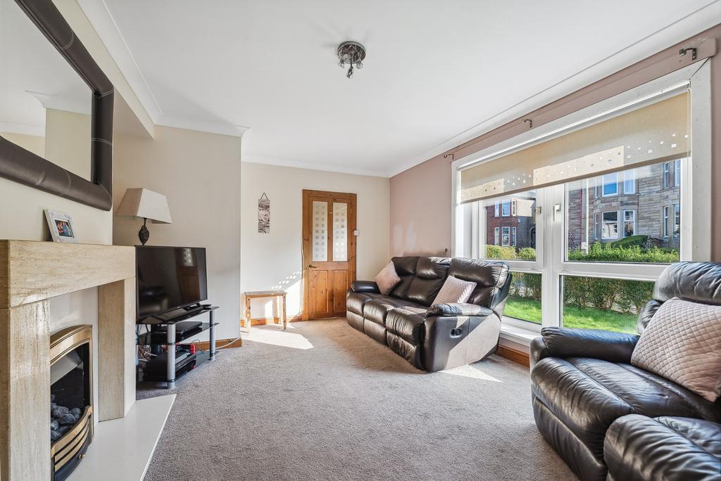 Lochlea Road, Newlands, Glasgow, G43 2YB 3 bed terraced house £159,000