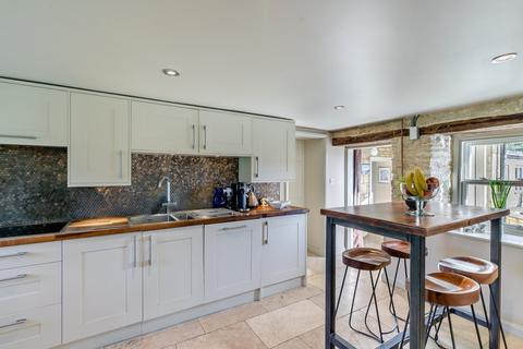 4 bedroom end of terrace house for sale - Mill End, Northleach, Cheltenham, Gloucestershire, GL54