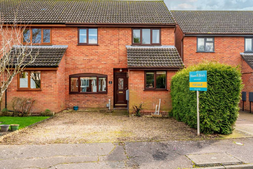Albion Drive, Norwich, NR7 3 bed semidetached house for sale £290,000