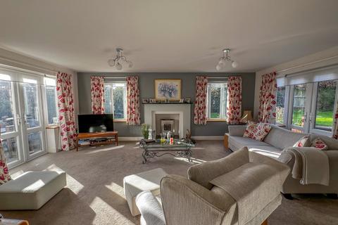 5, Valley Court Valley Road, Portishead, Bristol, BS20 8QY