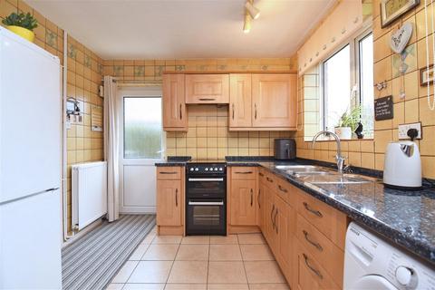 4 bedroom semi-detached house for sale, Suffield Way, King's Lynn PE30