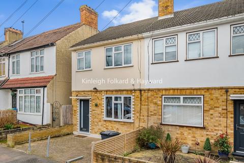 3 bedroom house to rent, Suffield Road London SE20