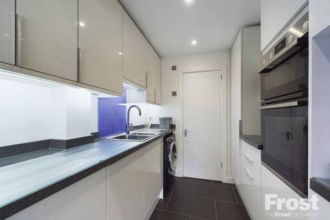 75 Hithermoor Road, Staines-upon-thames, TW19 6AR