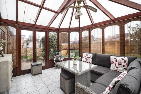 142 Twickenham Road, Hanworth, Feltham, TW13 6HD