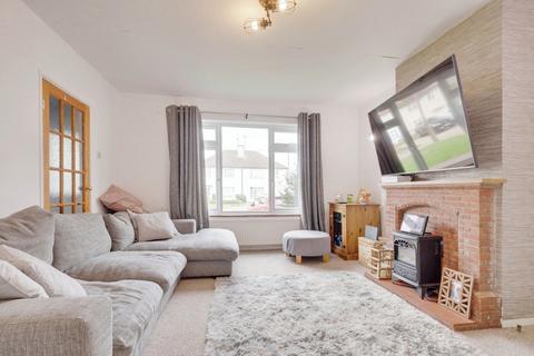 3 bedroom semi-detached house for sale, Stonehill Close, Leigh-on-sea, SS9